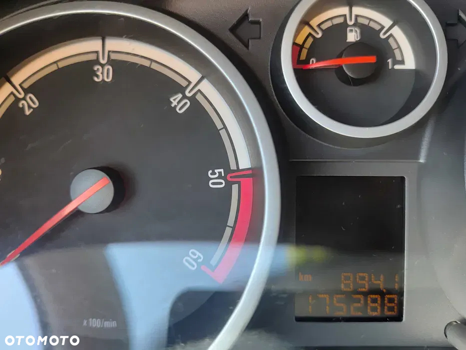 Opel Corsa - 9