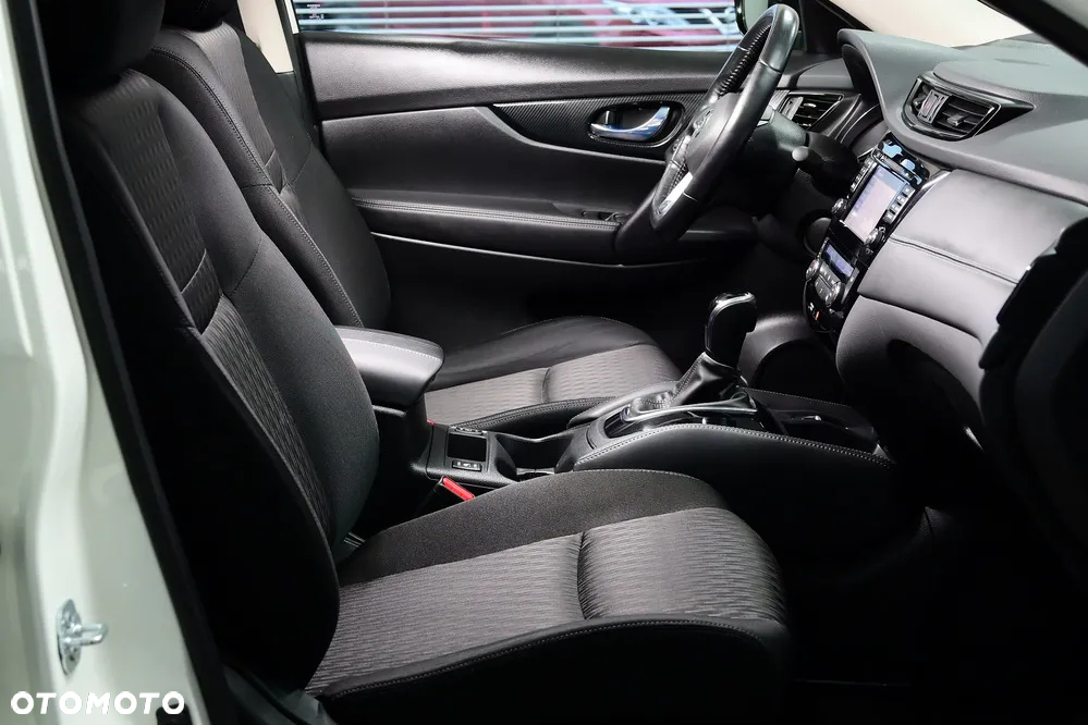 Nissan X-Trail - 22