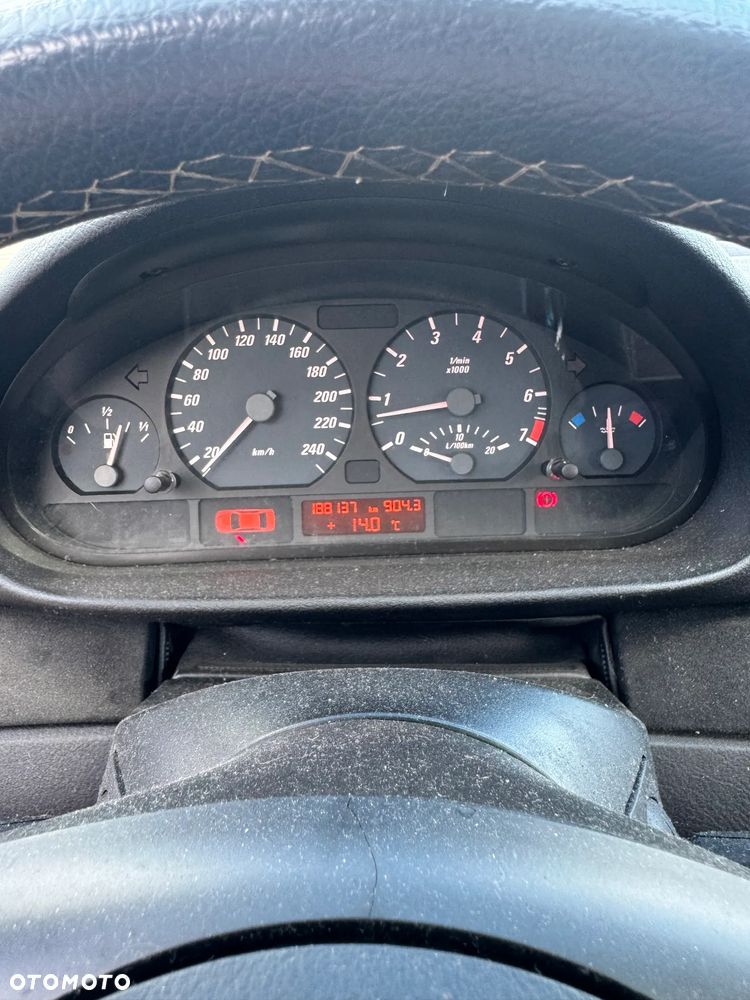 BMW Seria 3 318 Ci - 18