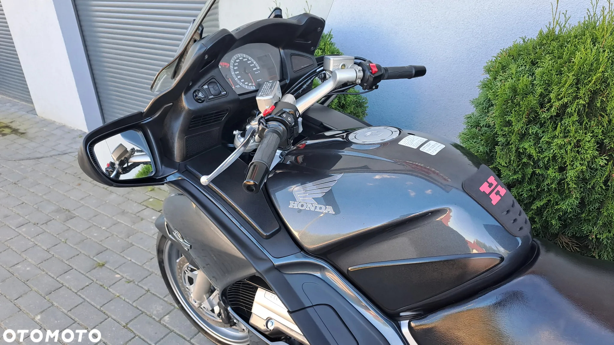 Honda ST - 35
