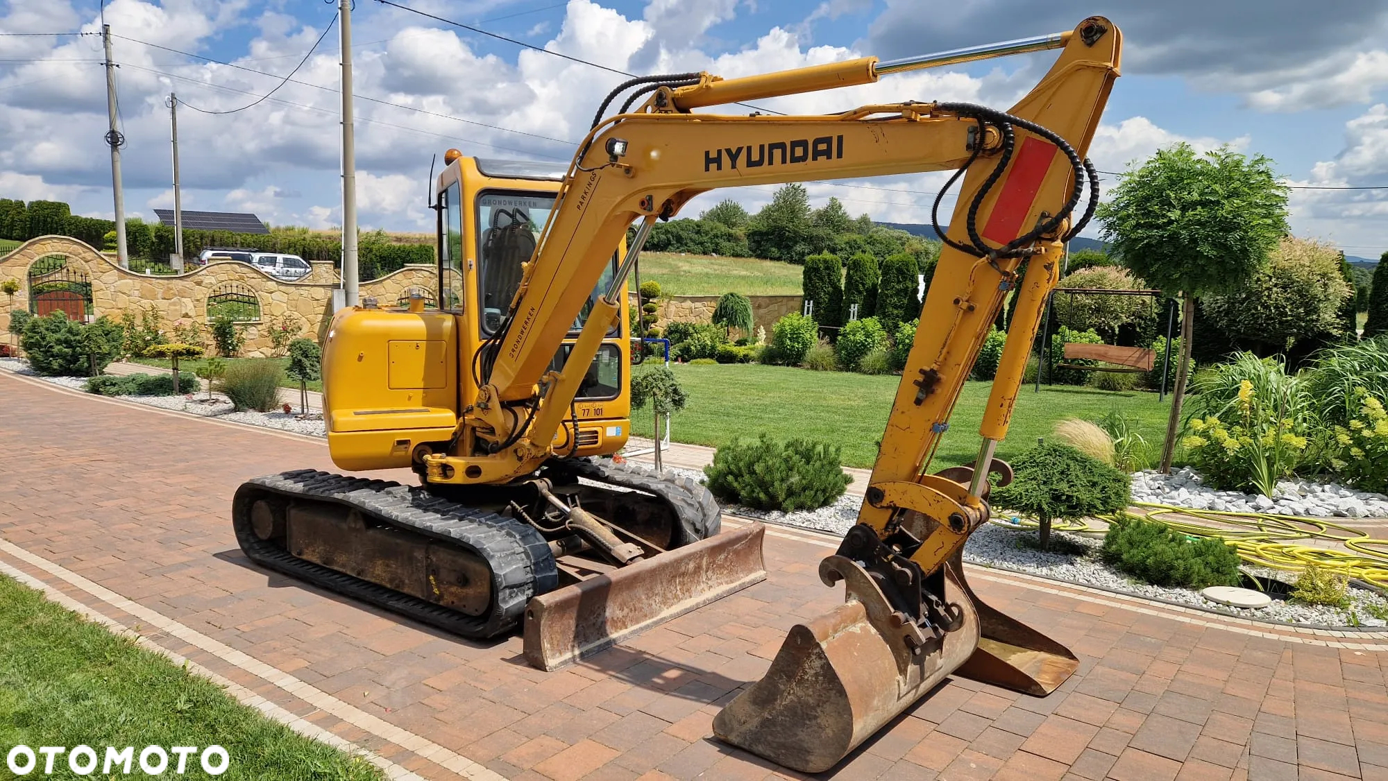 Hyundai ROBEX 55 R55 - 24