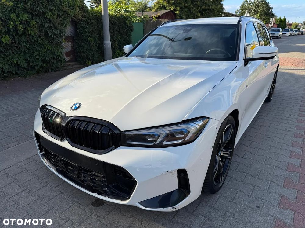 BMW Seria 3 320i Touring M Sport - 10