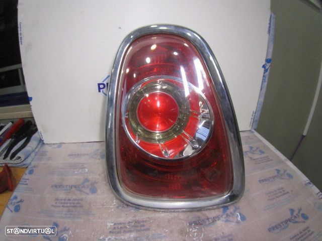 Farol Tras 725591105 MINI R56 2013 1.6I 75CV 3P PRETO ESQ ORIGINAL DANIFICADO - 1
