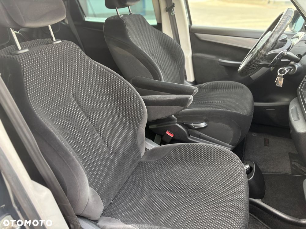 Citroën C4 Picasso - 28