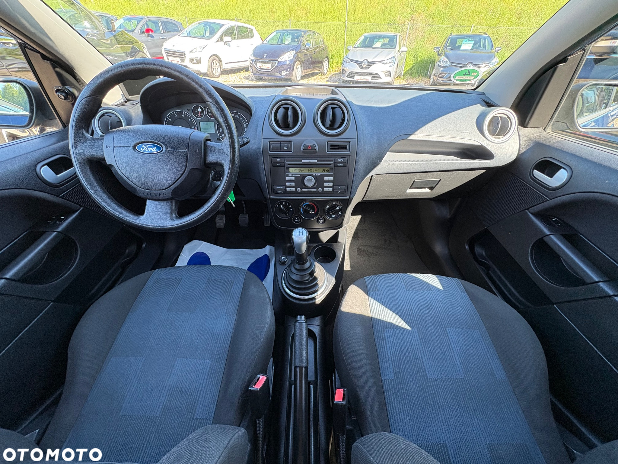 Ford Fiesta 1.4 Ambiente - 18