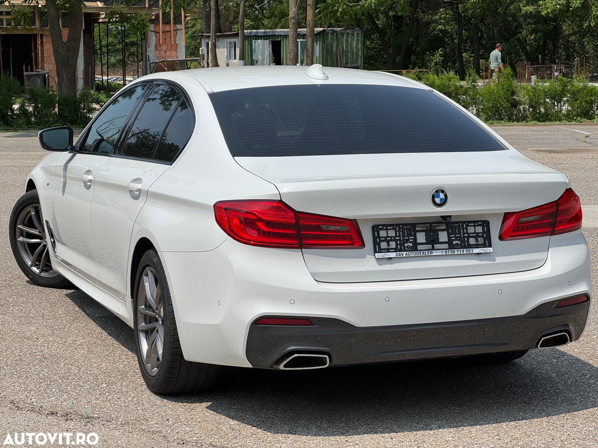 BMW Seria 5 520d Aut. M Sport Edition - 11