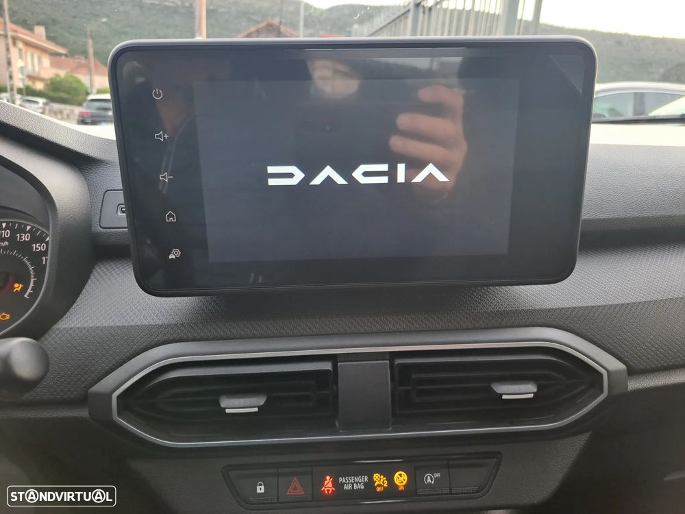 Dacia Sandero 1.0 SCe Essential - 18