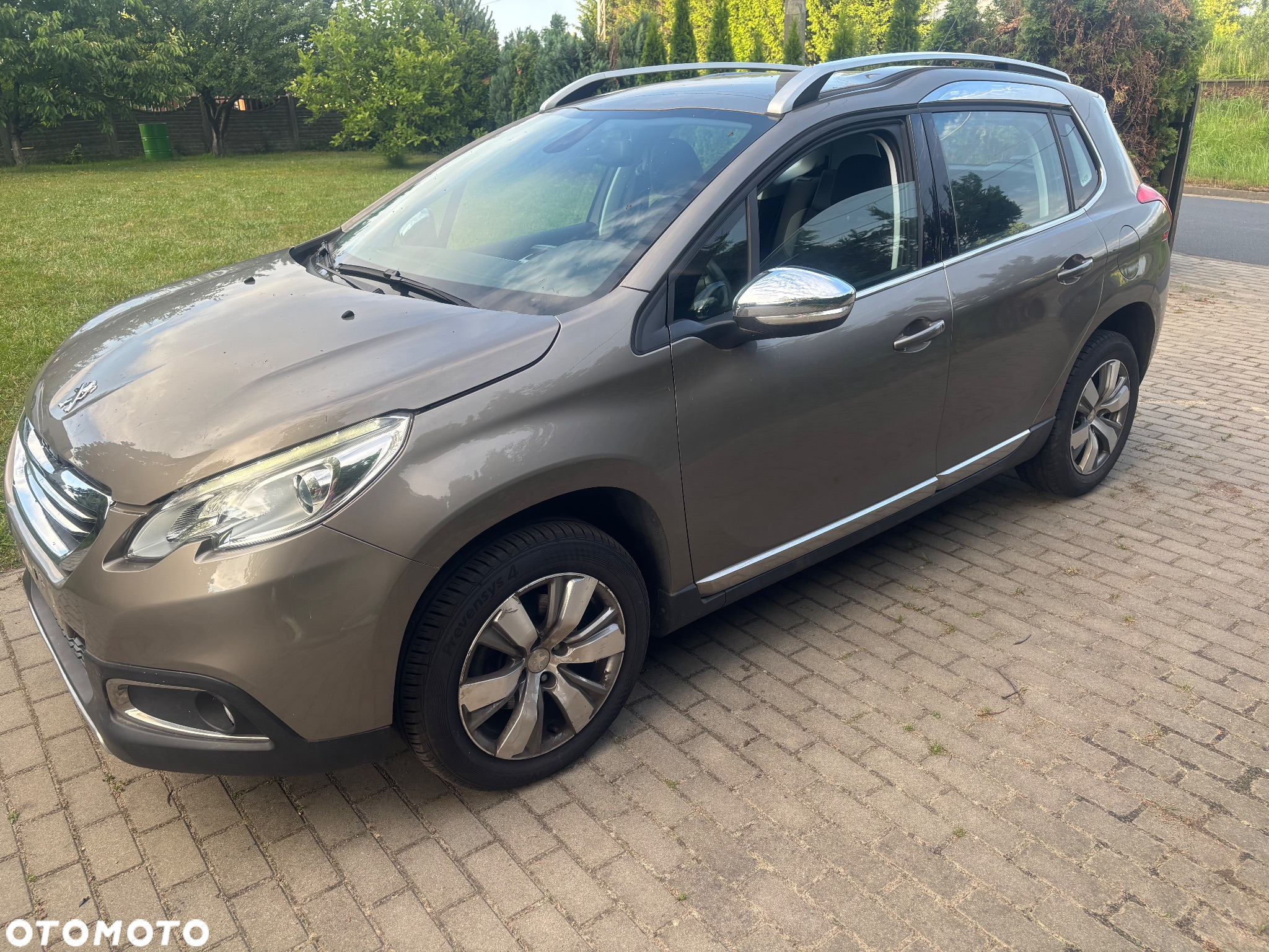 Peugeot 2008 1.2 Pure Tech Active S&S - 3
