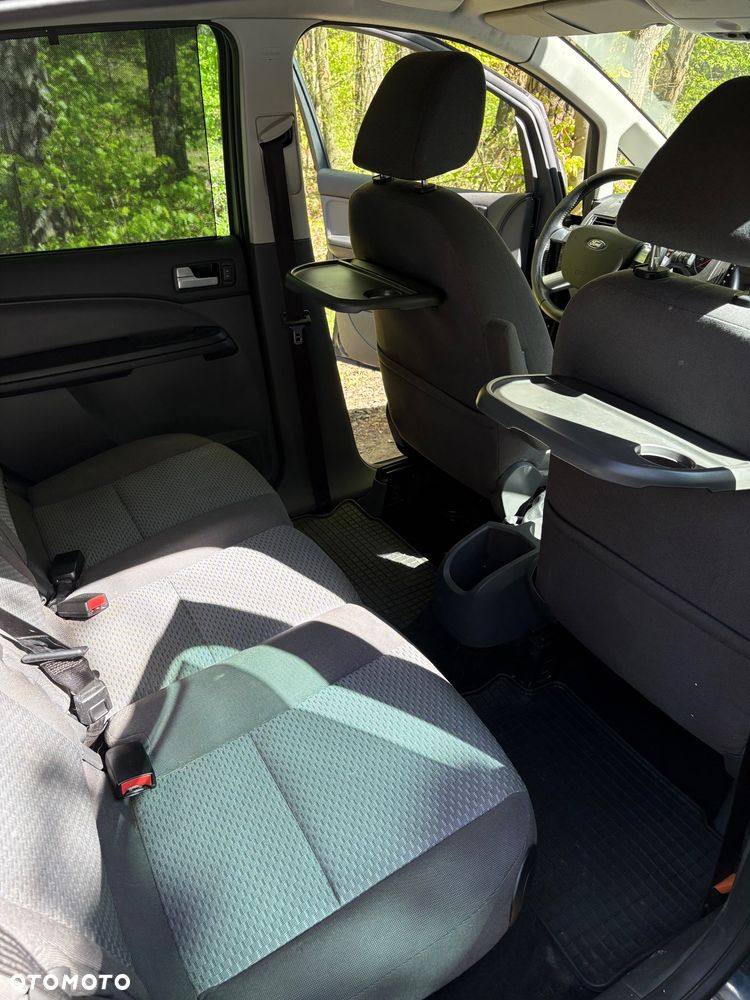Ford C-MAX - 12