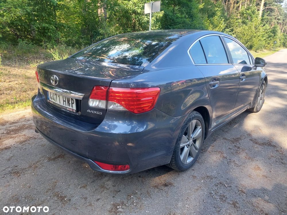 Toyota Avensis 1.8 Prestige MS - 4