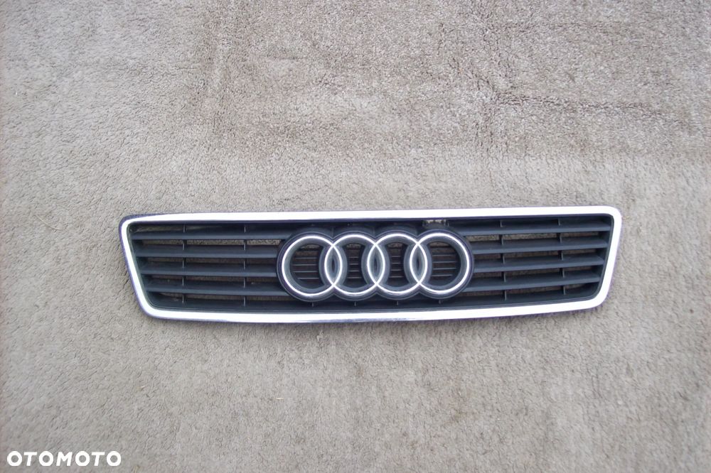 GRILL AUDI A6 C5 - 1