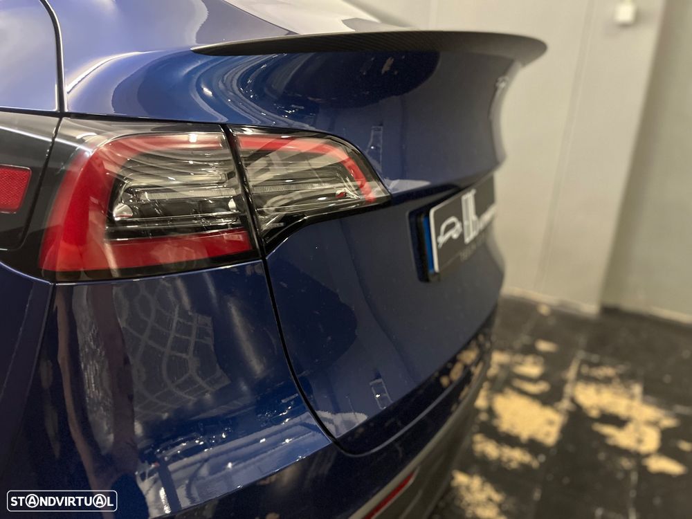 Tesla Model Y Performance Tração Integral - 34