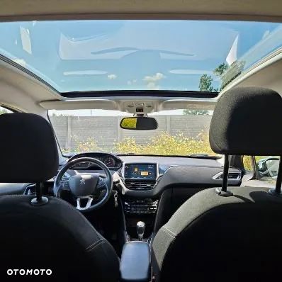 Peugeot 208 1.2 PureTech GPF Allure S&S EAT6 - 13