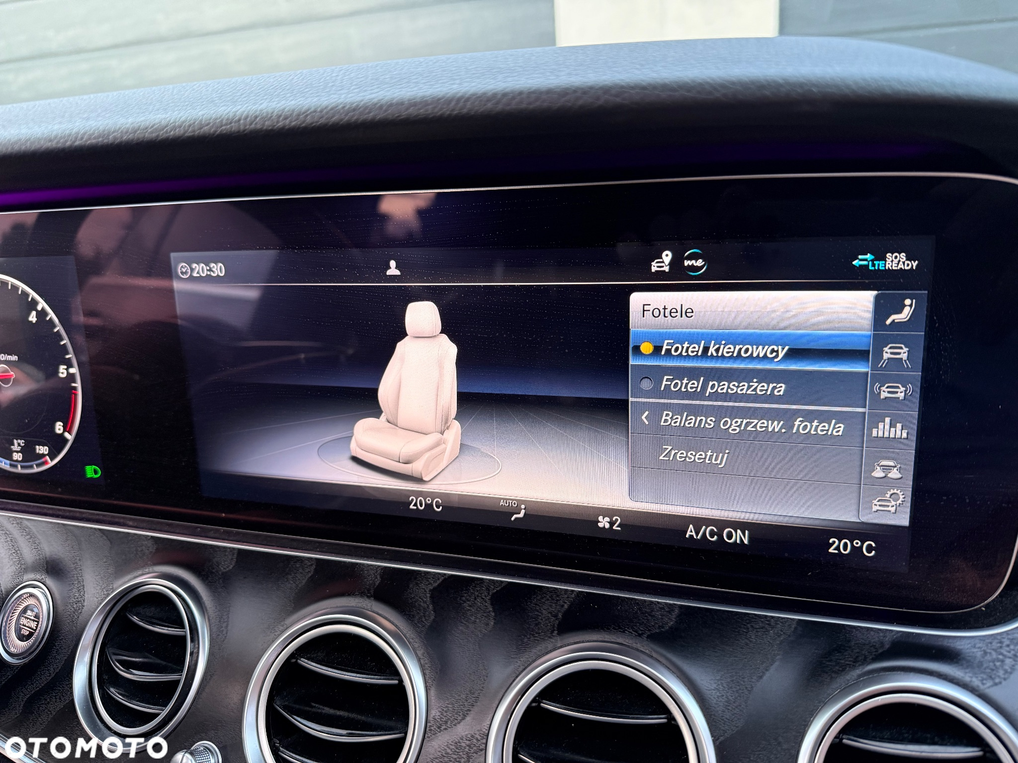 Mercedes-Benz Klasa E 220 d 4Matic T All-Terrain 9G-TRONIC Exclusive - 26