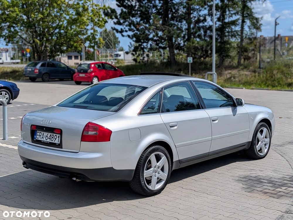 Audi A6 Limousine 2.5 TDI Quattro Tiptr - 4