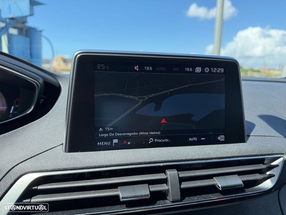 Peugeot 3008 1.5 BlueHDi GT Line EAT8 - 32