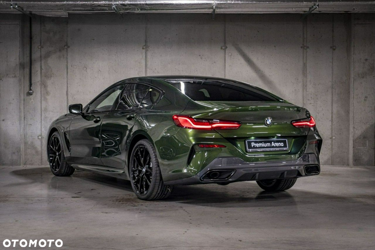 BMW Seria 8 - 5