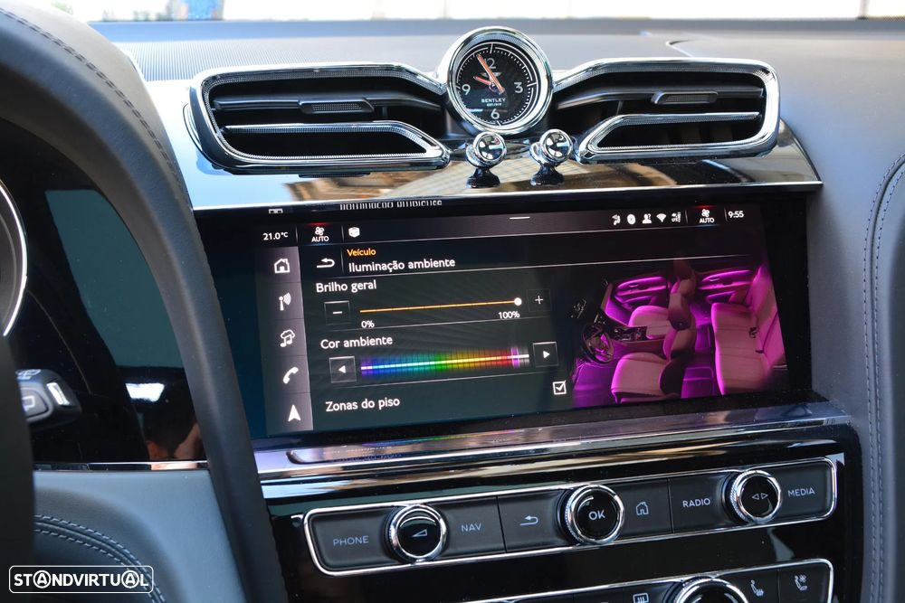 Bentley Bentayga Hybrid - 36