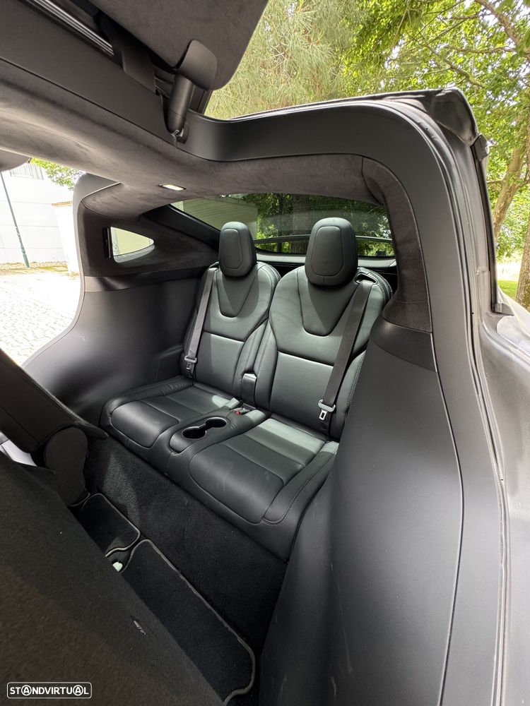 Tesla Model X P100D - 4