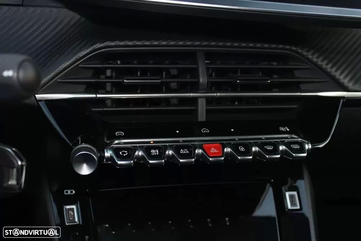 Peugeot 208 1.2 PureTech Allure Pack - 18