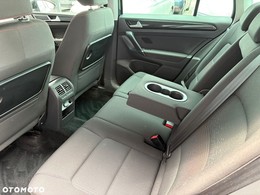 Volkswagen Golf Sportsvan - 15