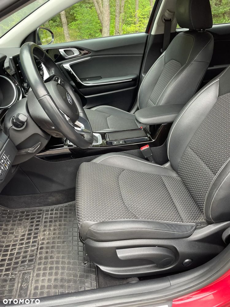 Kia XCeed 1.4 T-GDI L DCT - 17