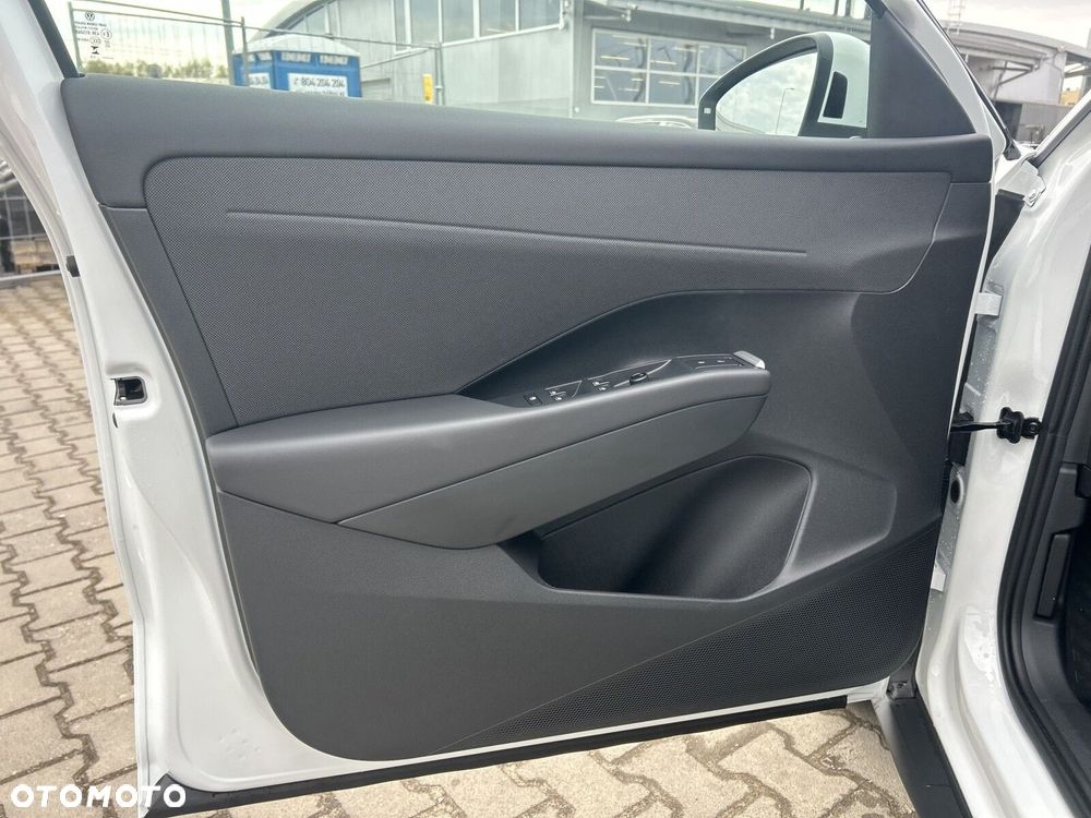 Volkswagen T-Roc 1.5 eTSI Life DSG - 35