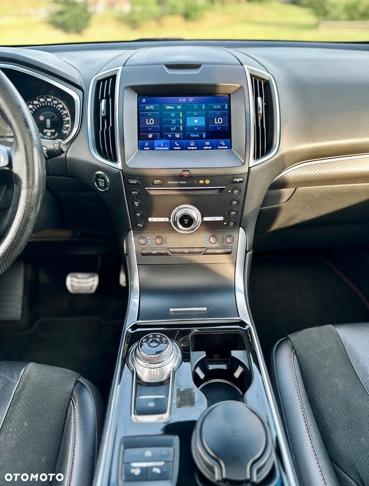 Ford Edge 2.0 EcoBlue Bi-Turbo 4x4 ST-LINE - 30