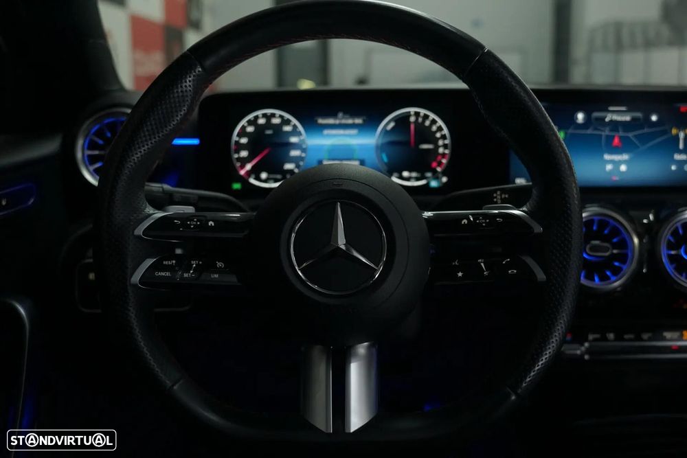 Mercedes-Benz A 250 e - 17
