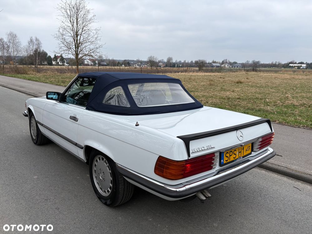 Mercedes-Benz SL - 25