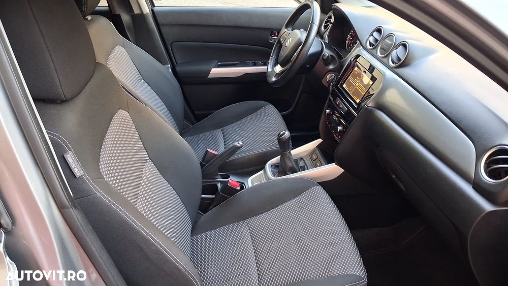Suzuki Vitara - 7