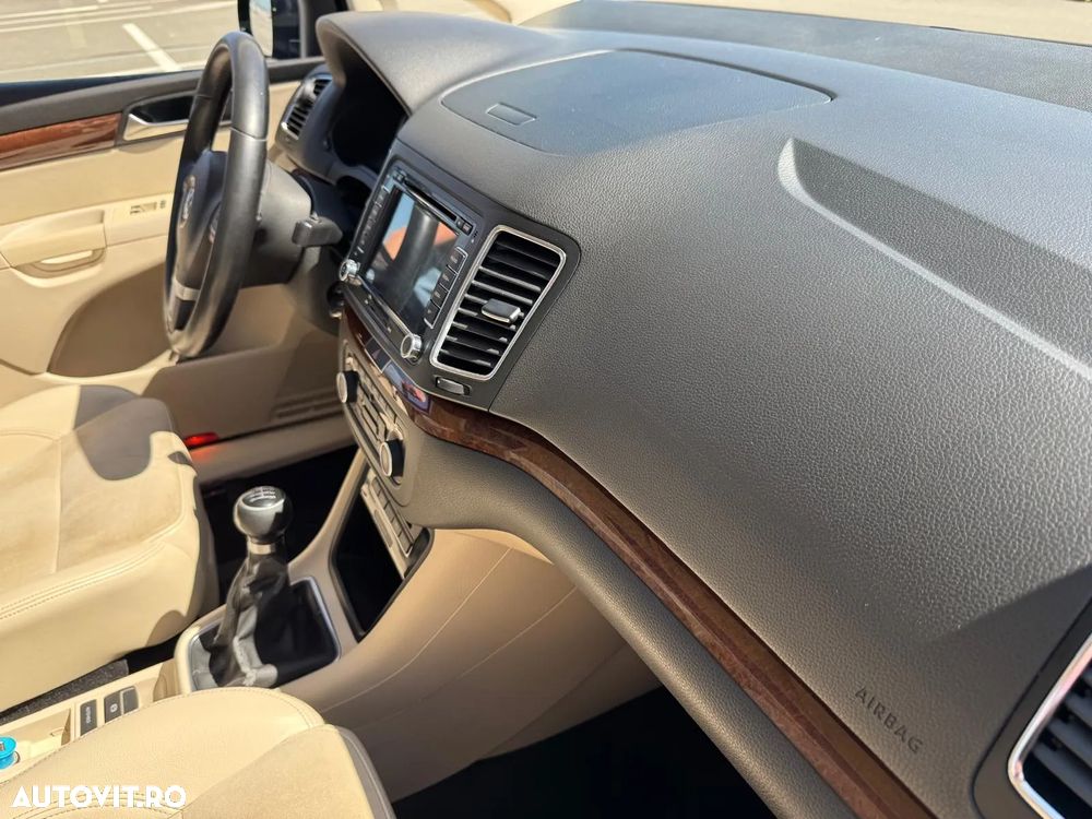 Volkswagen Sharan 2.0 TDI Blue Motion Highline - 13