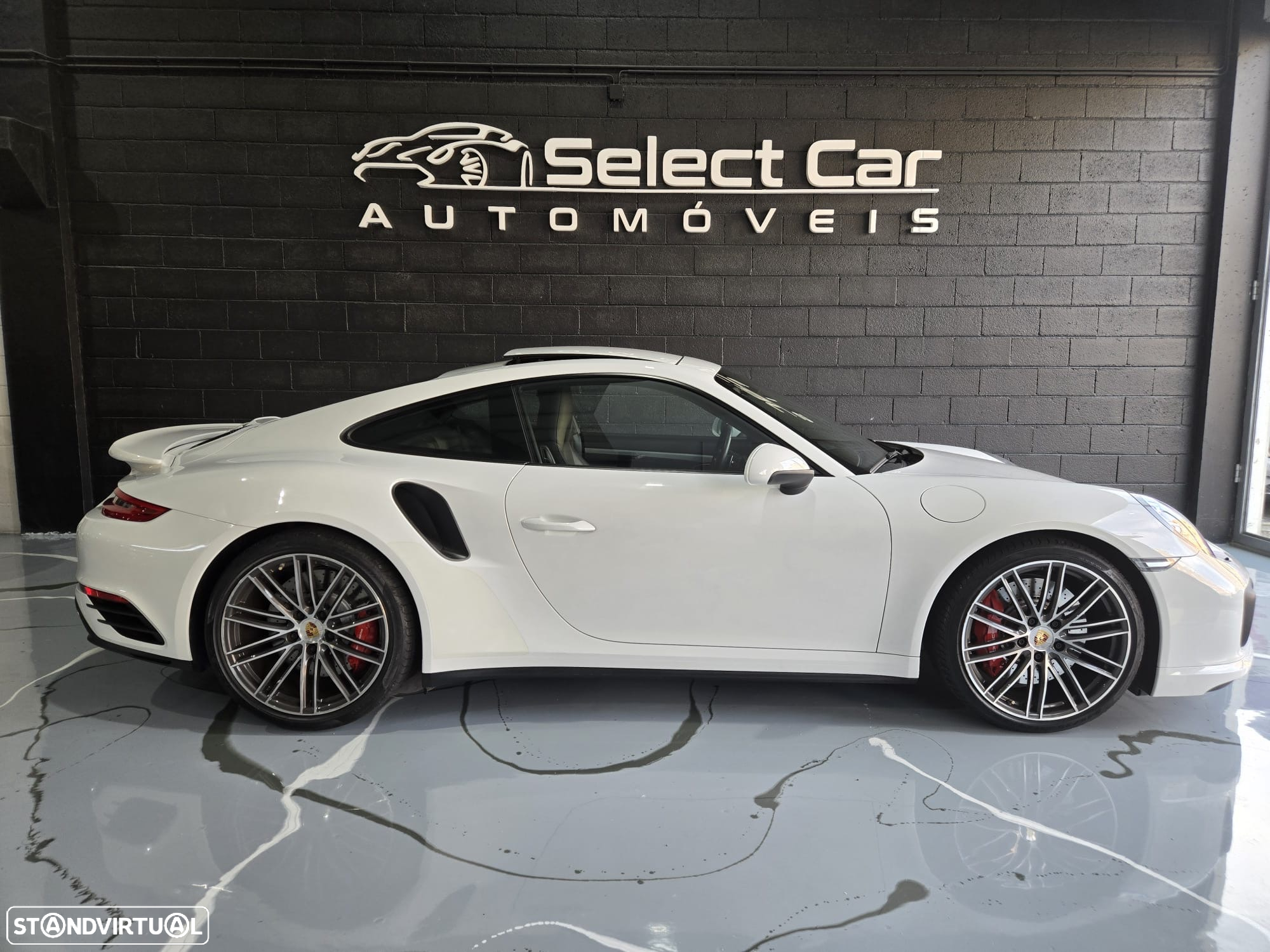Porsche 911 (991) Turbo PDK - 8
