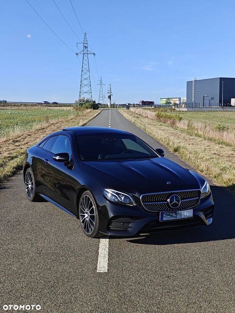 Mercedes-Benz Klasa E 200 4Matic Coupe 9G-TRONIC AMG Line - 15