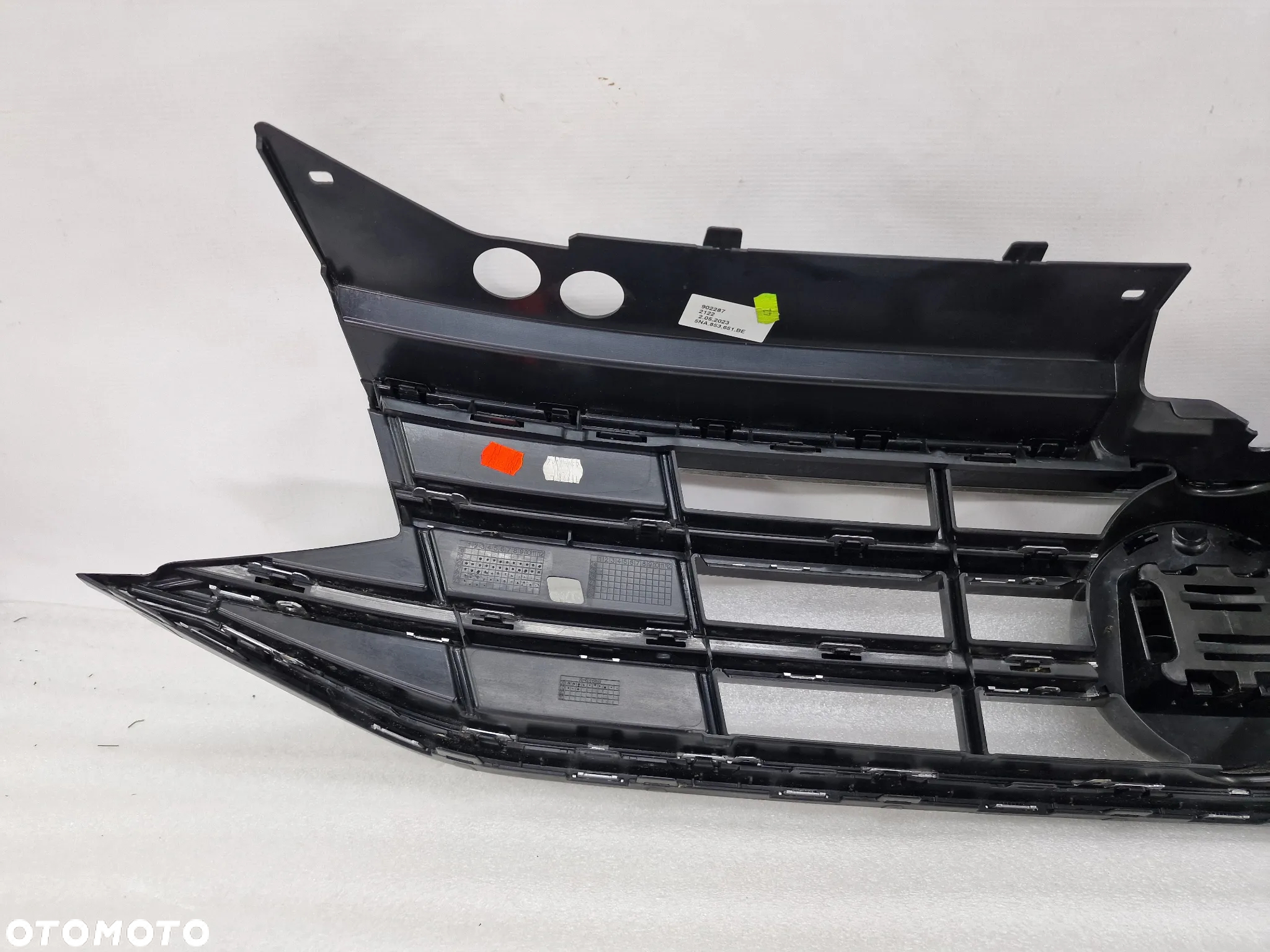 VW TIGUAN II LIFT R-LINE 5NA 20- ŁADNA ATRAPA / GRILL PRZEDNI PRZÓD , NR 5NA853651BE , NR AUKCJI GL511 - 17
