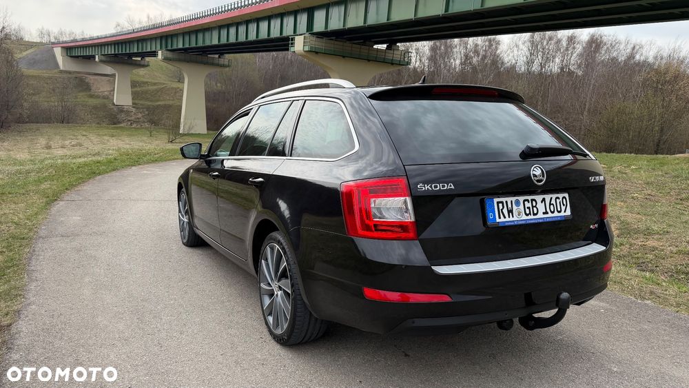 Skoda Octavia 2.0 TDI (Green tec) 4x4 DSG Scout - 39