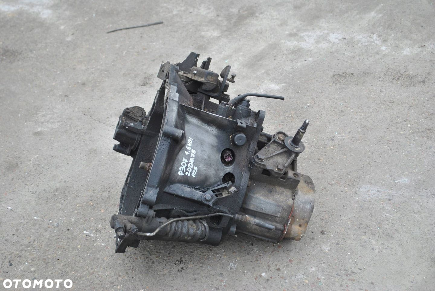 Peugeot 308 SW 2008 Środek Manualna 5-biegowa skrzynia biegów - 2