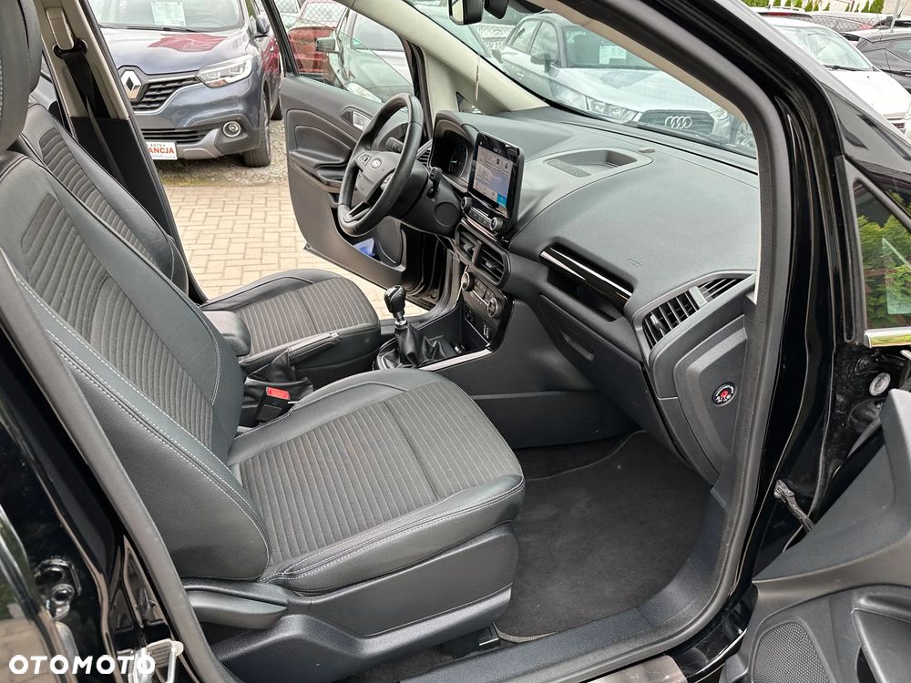 Ford EcoSport - 24