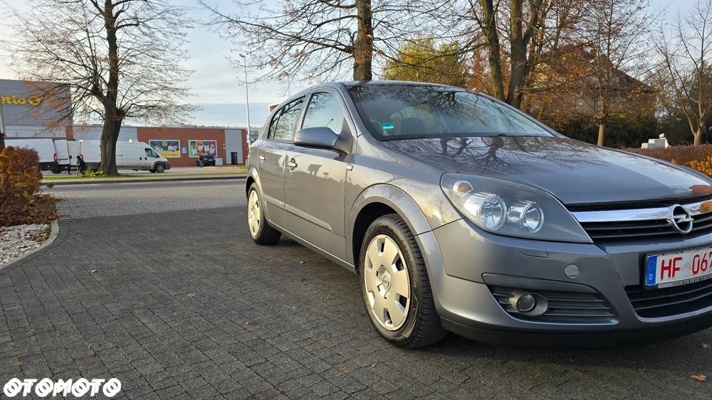 Opel Astra - 35