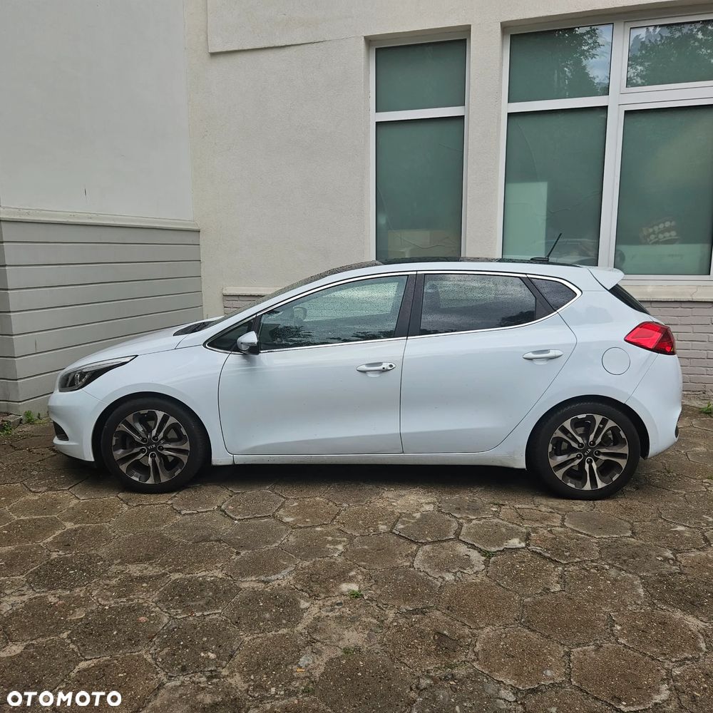 Kia Ceed 1.6 GDI L Business Line DCT - 26