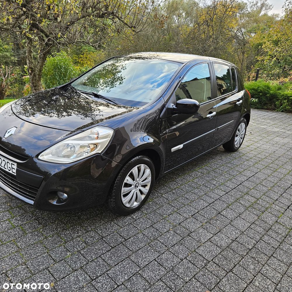 Renault Clio - 2