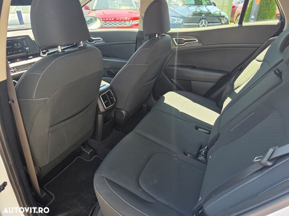 Kia Sportage 1.6 DSL MHEV 6MT HP 4x2 Business Line - 13