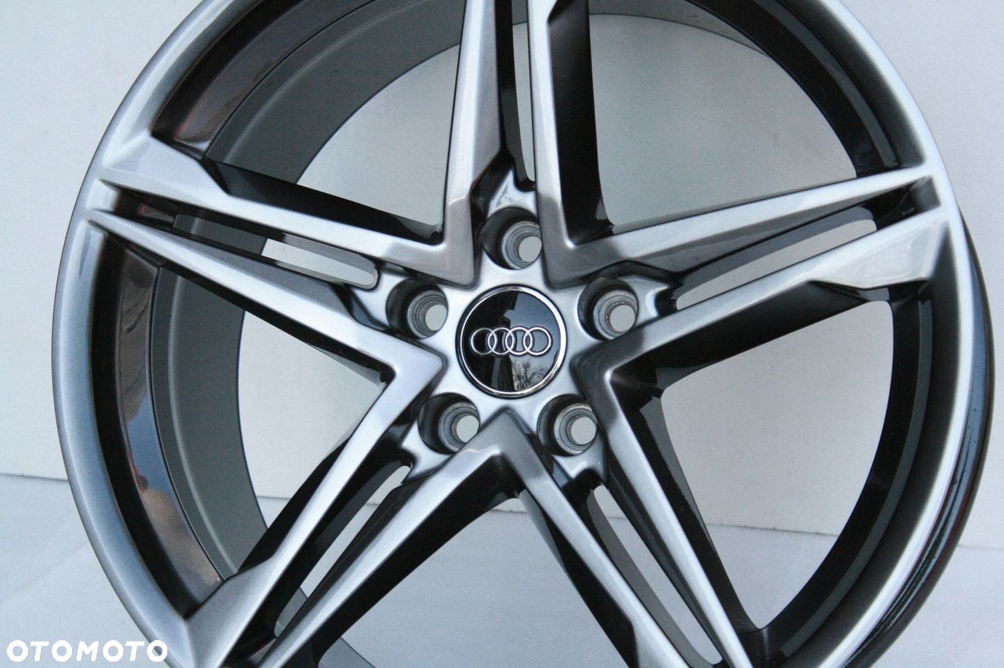 FELGI AUDI SPORT A5 A4 A6 A7 Q3 Q5 Q7 S-Line 18 OE 8W0601025DE ORYGINALNE - 1