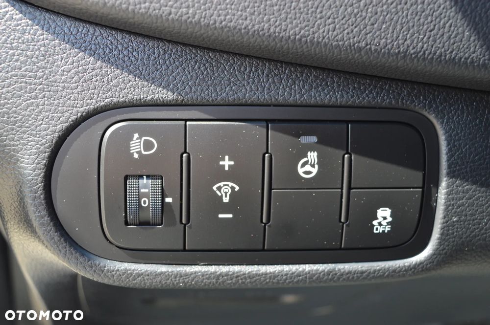 Kia Carens 1.6 GDI Business Line 7os EU6 - 20