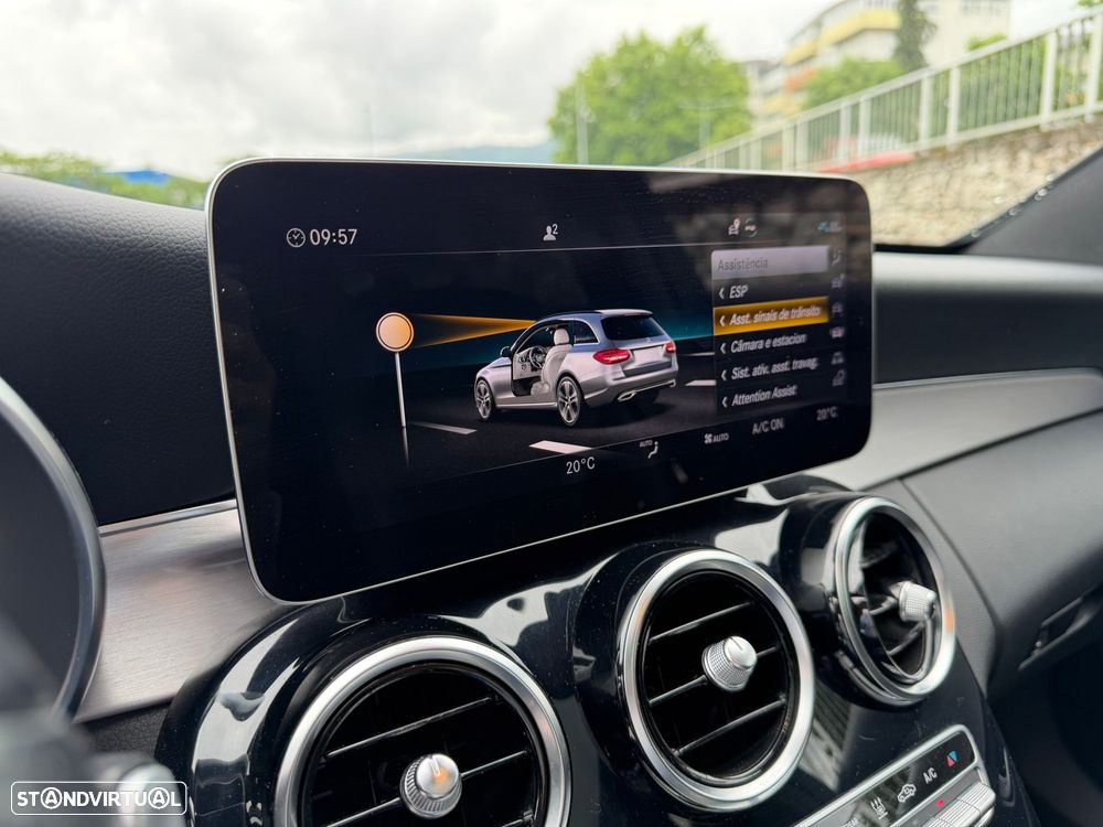 Mercedes-Benz C 300 de AMG Line - 17