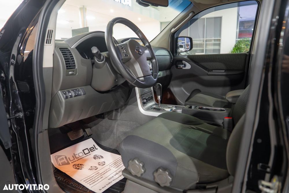 Nissan Pathfinder 2.5 dCi DPF All Mode 4X4 LE Aut. - 16