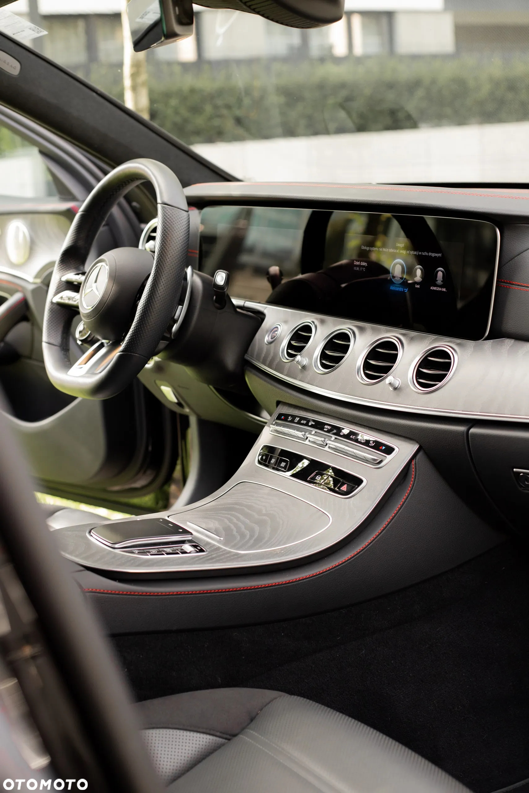Mercedes-Benz Klasa E AMG 53 4-Matic+ - 23