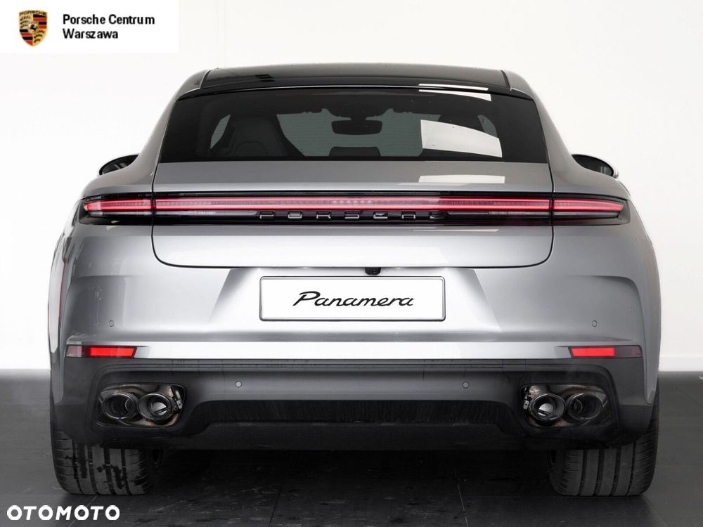 Porsche Panamera - 4