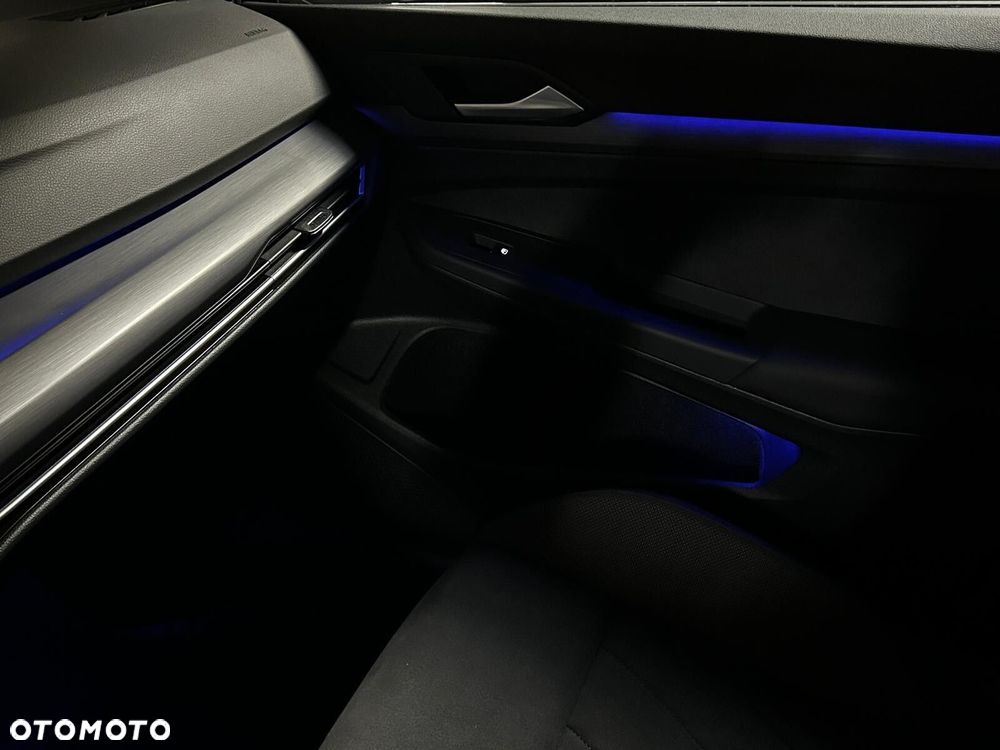 Volkswagen Golf Variant - 34