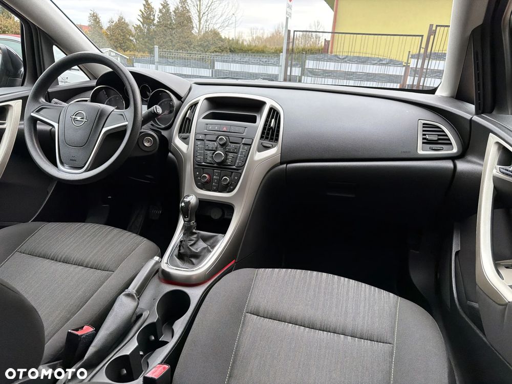 Opel Astra 1.4 Selection - 14